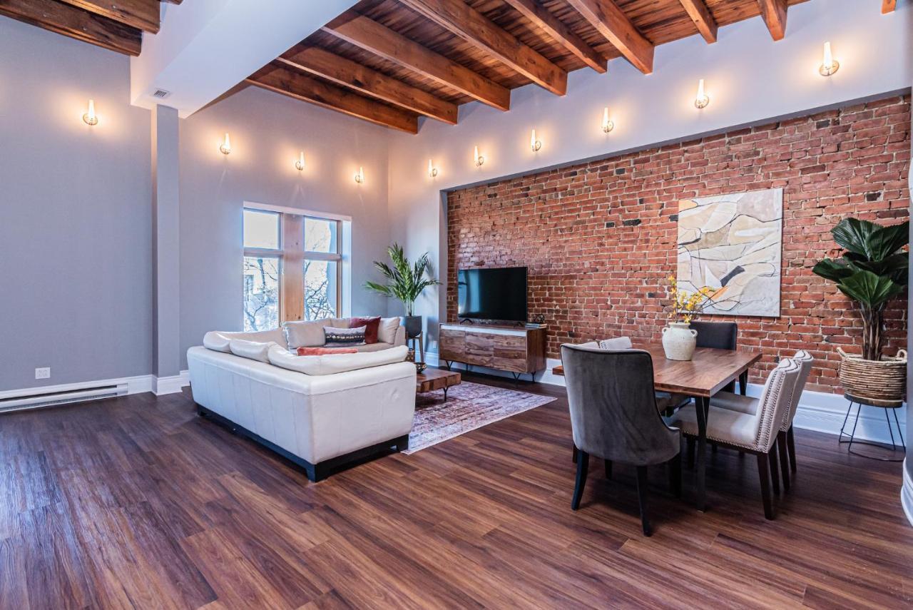 Family Friendly 3-Bedroom Beauty In Le Plateau By Denstays Montreal Exterior photo