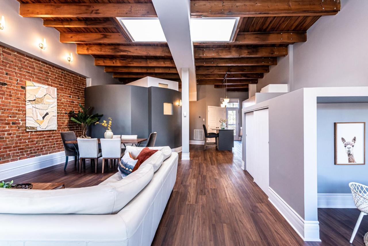 Family Friendly 3-Bedroom Beauty In Le Plateau By Denstays Montreal Exterior photo
