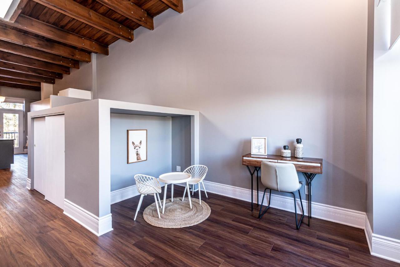 Family Friendly 3-Bedroom Beauty In Le Plateau By Denstays Montreal Exterior photo