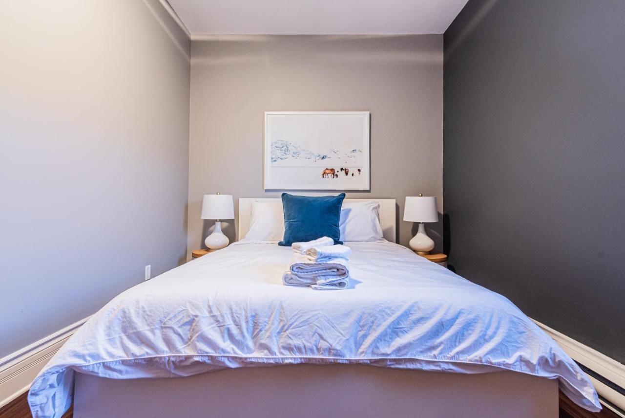 Family Friendly 3-Bedroom Beauty In Le Plateau By Denstays Montreal Exterior photo