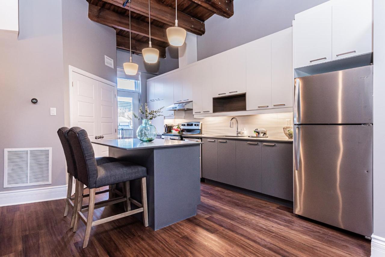 Family Friendly 3-Bedroom Beauty In Le Plateau By Denstays Montreal Exterior photo